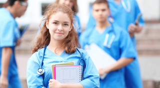 TCAE Auxiliar enfermería